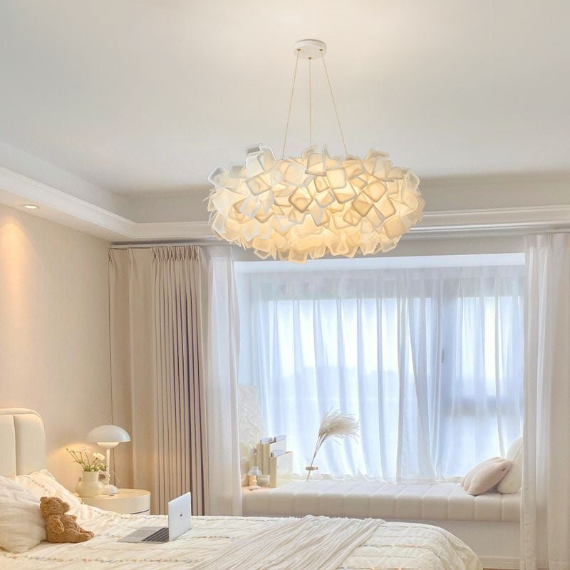 Luxury New Petal Cream Ceiling Light for Bedroom and Living Room, Girlish Princess Style, American Style Acrylic Pendant Light